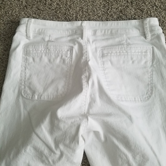 Ann Taylor Loft white curvy boot mid-rise pants - Picture 6 of 8